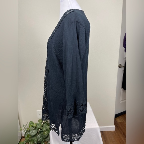 𝅺La Blanca Island Fare V neck Tunic Size S-M. Black - Picture 7 of 11